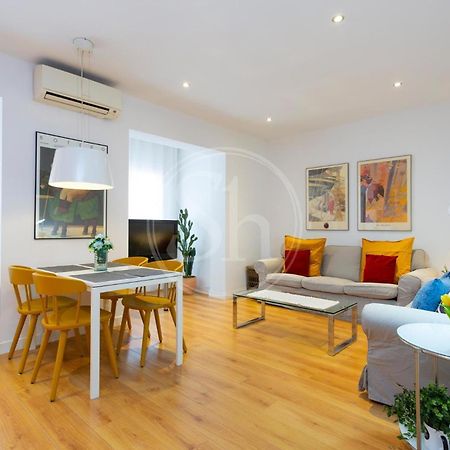 Bonito Apartamento Cerca De La Sagrada Familia Barcelona Buitenkant foto